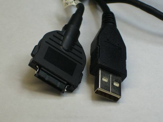CABLE USB A - CD/RW  2FT BLK
