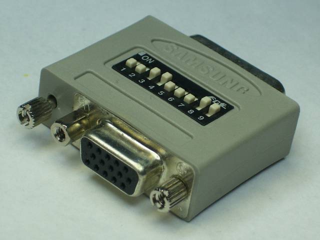VGA ADAPTER DB15M/HD15F GREY
