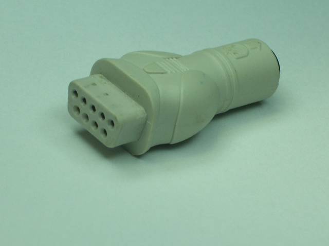 ADAPTER MINI DIN 6F/DB9F BEIGE