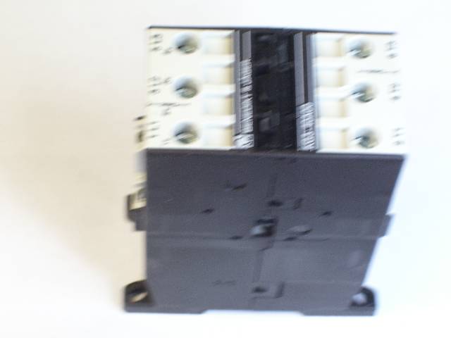RELAY 400V 40A MISC CHMNT (PULL FRM BRD NVR USD) 