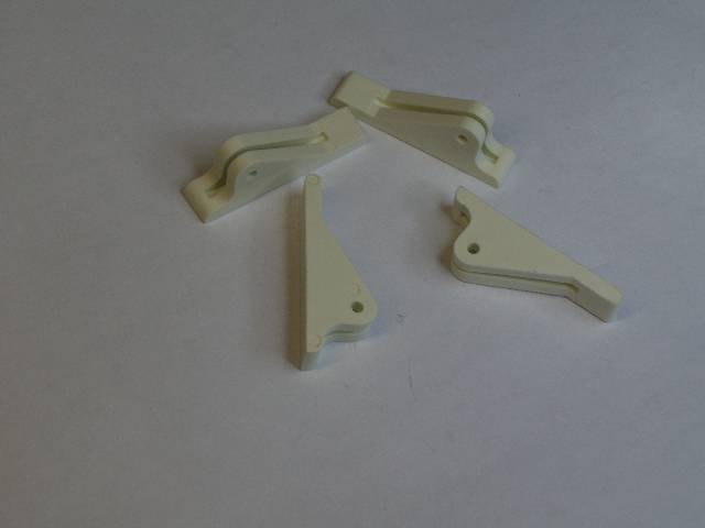 HARDWARE CIRCUIT BOARD EJECTOR WHT