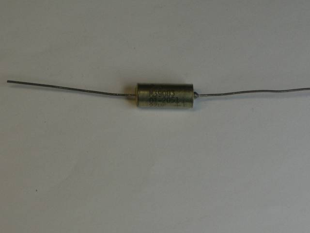 CAP TANT AXL 27UF 20V 10% BLK
