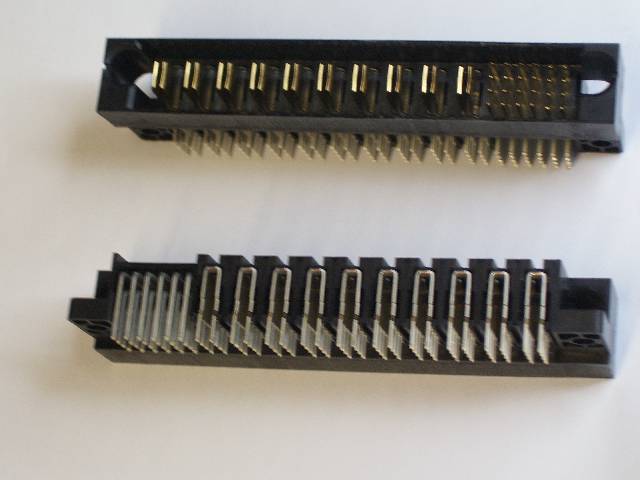 CONNECTOR POWERBLADE 34P PCRA ROHS