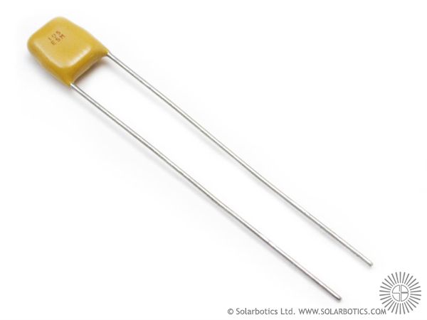 CAP MONO RDL 1.5UF 100V 20% 5LS BULK