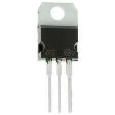 TRANSISTOR TO-220