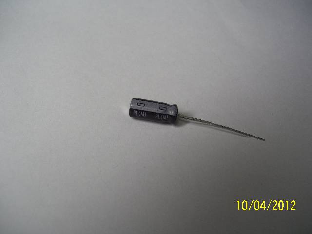 CAP LYT RDL 82UF 35V 6.5X15MM 2.5LS 20% 105C