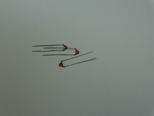 CAP CERAMIC .1UF 100V 5LS BULK 