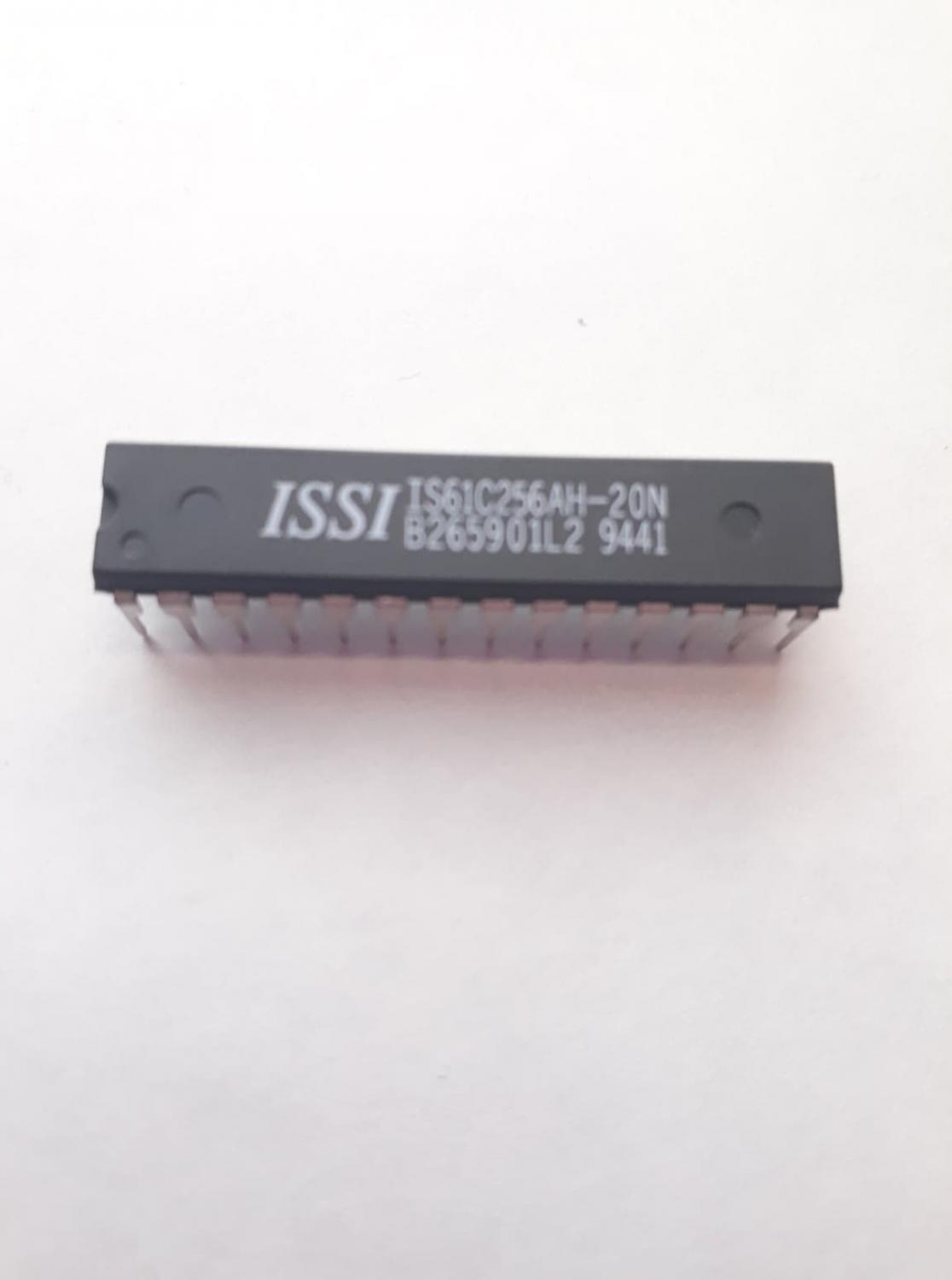 IC DIP 28 PIN